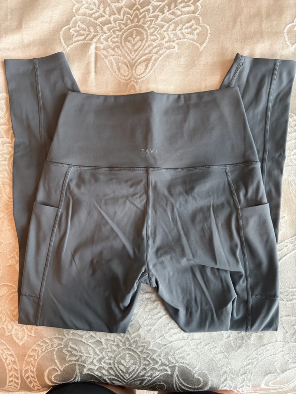 TAVI High-Waist Pocket Leggings - Gray